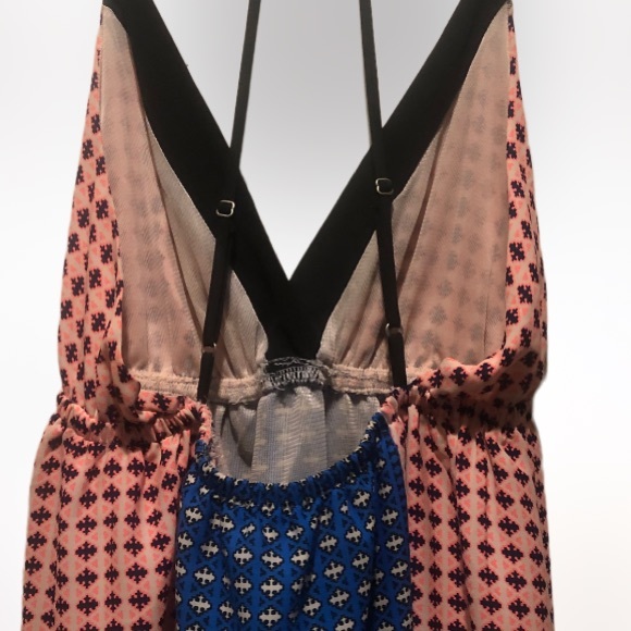 Lush- Bright & Sexy Backless Maxi Dress SZ Small - Picture 3 of 10